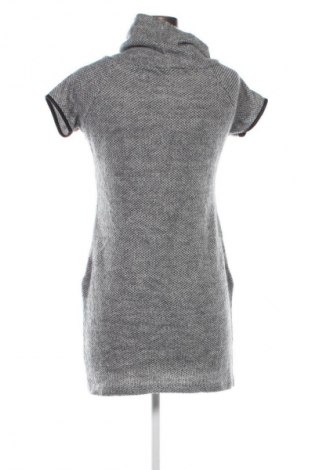 Kleid Colloseum, Größe M, Farbe Grau, Preis 7,99 €