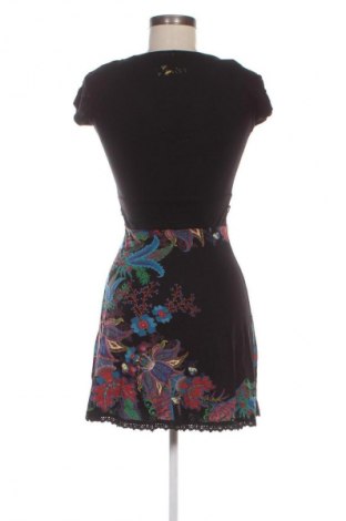 Rochie Desigual, Mărime S, Culoare Multicolor, Preț 192,30 Lei