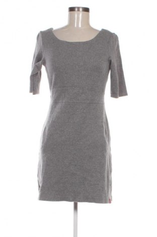 Kleid Edc By Esprit, Größe S, Farbe Grau, Preis 2,99 €