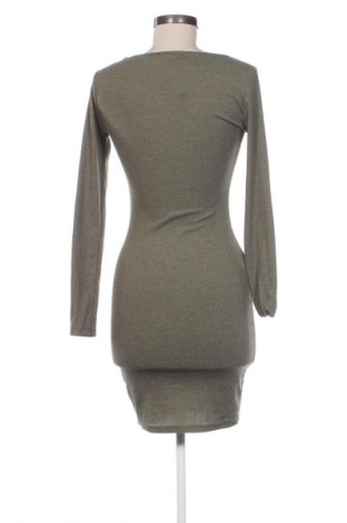 Kleid Fb Sister, Größe S, Farbe Grün, Preis 5,99 €