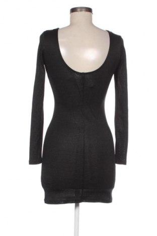Kleid H&M Divided, Größe S, Farbe Schwarz, Preis € 5,99