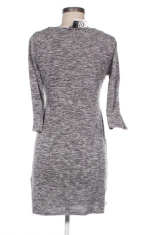 Рокля H&M Mama, Размер M, Цвят Сив, Цена 29,99 лв.