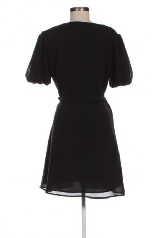 Kleid NA-KD, Größe M, Farbe Schwarz, Preis 12,99 €