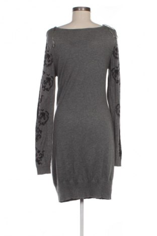 Rochie Qed London, Mărime M, Culoare Gri, Preț 39,99 Lei