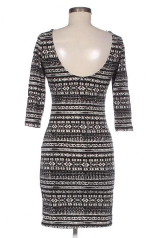 Kleid Tally Weijl, Größe M, Farbe Mehrfarbig, Preis 5,99 €
