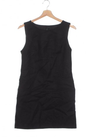 Kleid United Colors Of Benetton, Größe S, Farbe Schwarz, Preis 33,99 €