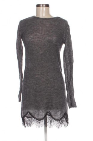 Kleid Zara Knitwear, Größe S, Farbe Grau, Preis € 8,99