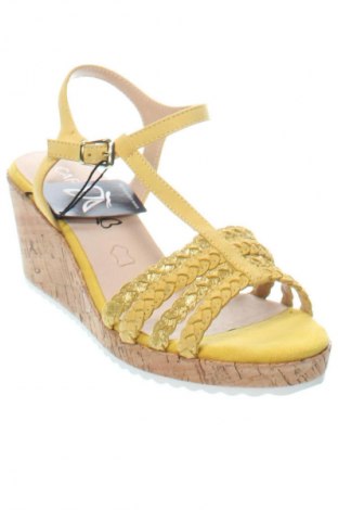 Sandalen Caprice, Größe 37, Farbe Gelb, Preis € 38,45