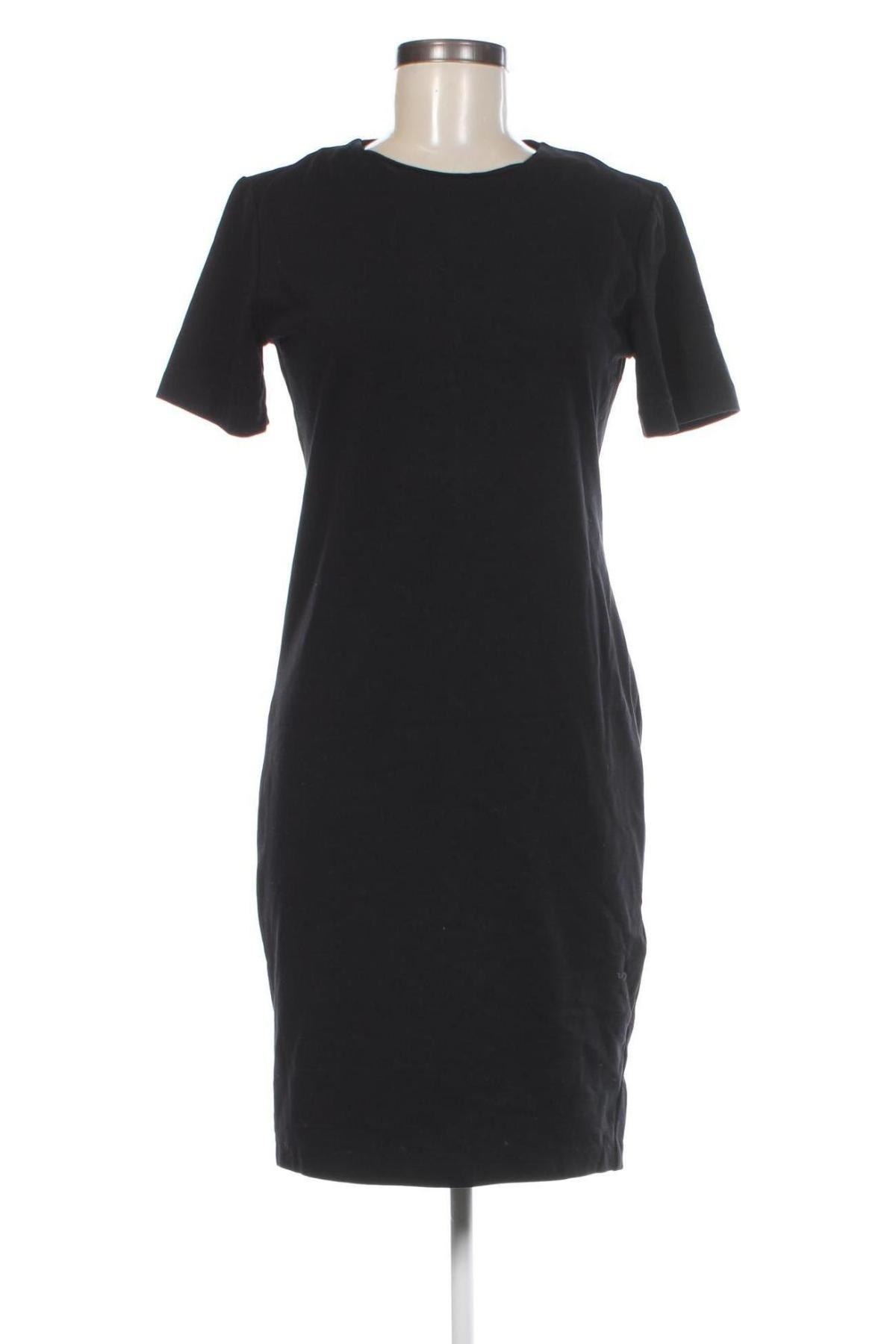 Rochie H&M, Mărime M, Culoare Negru, Preț 94,99 Lei