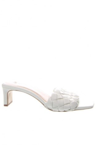 Чехли H&M, Размер 38, Цвят Бял, Цена 32,21 €