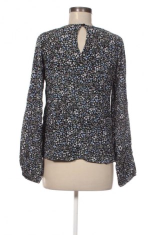 Damen Shirt B Young, Größe M, Farbe Mehrfarbig, Preis € 5,99