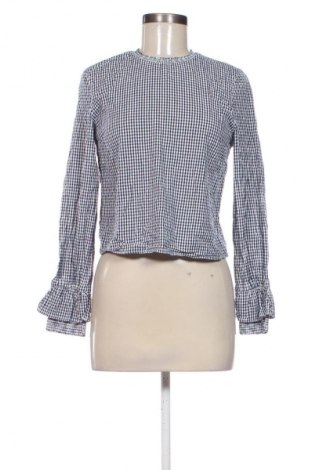 Damen Shirt Bershka, Größe M, Farbe Mehrfarbig, Preis € 10,00