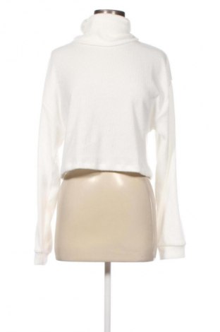 Damen Shirt Bershka, Größe S, Farbe Weiß, Preis € 20,99