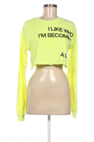 Дамска блуза Bershka, Размер XS, Цвят Зелен, Цена 10,22 €