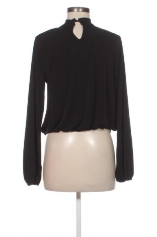 Damen Shirt Bershka, Größe M, Farbe Schwarz, Preis € 5,99