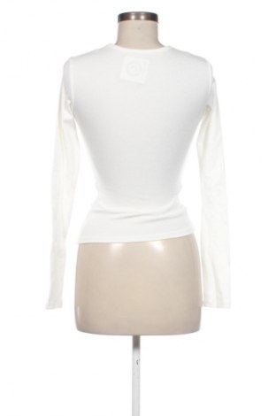 Damen Shirt Bershka, Größe XS, Farbe Weiß, Preis € 16,99