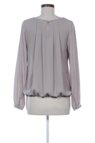 Дамска блуза Broadway, Размер M, Цвят Сив, Цена 10,00 €