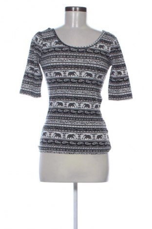 Női blúz Clockhouse, Méret M, Szín Sokszínű, Ár 4 132 Ft