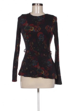 Дамска блуза Desigual, Размер S, Цвят Многоцветен, Цена 24,55 €