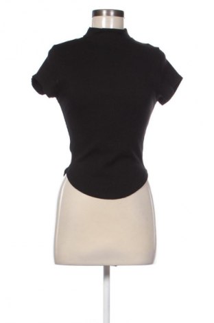 Дамска блуза Fashion nova, Размер L, Цвят Черен, Цена 16,00 €