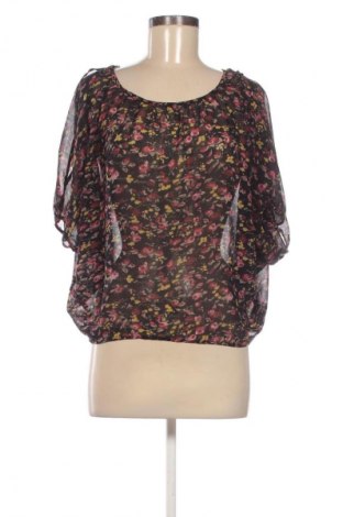 Дамска блуза Forever 21, Размер S, Цвят Многоцветен, Цена 10,16 €