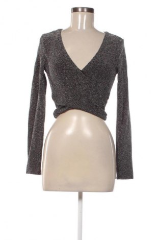 Női blúz H&M Divided, Méret S, Szín Ezüstös, Ár 2 009 Ft