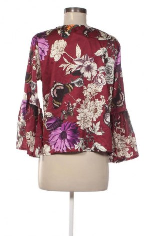 Дамска блуза NEW COLLECTION, Размер XL, Цвят Многоцветен, Цена 9,20 €