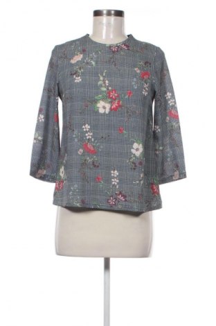 Дамска блуза Primark, Размер XS, Цвят Многоцветен, Цена 3,57 €