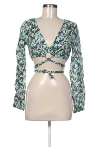 Дамска блуза Pull&Bear, Размер M, Цвят Многоцветен, Цена 3,57 €