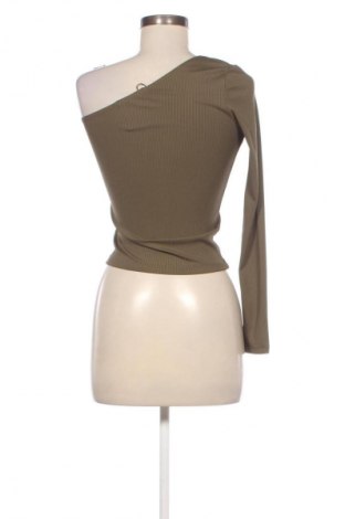 Дамска блуза Sinsay, Размер S, Цвят Зелен, Цена 10,00 €