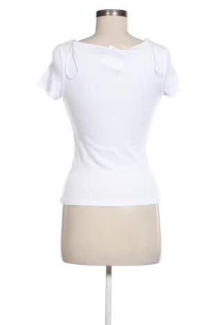 Damen Shirt Stradivarius, Größe M, Farbe Weiß, Preis € 16,99