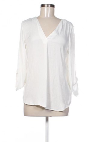 Дамска блуза Stradivarius, Размер L, Цвят Бял, Цена 5,11 €