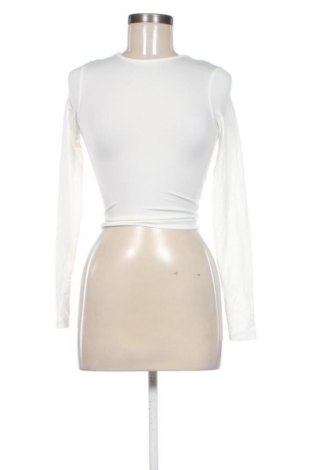 Damen Shirt Stradivarius, Größe XS, Farbe Weiß, Preis € 20,99