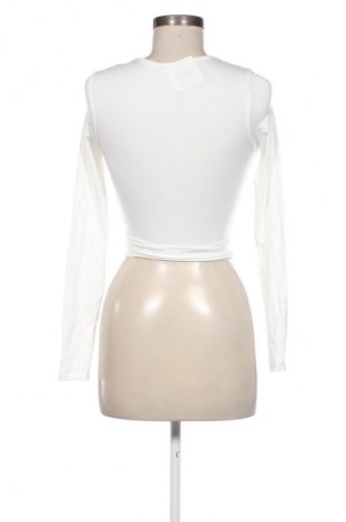 Damen Shirt Stradivarius, Größe XS, Farbe Weiß, Preis € 20,99