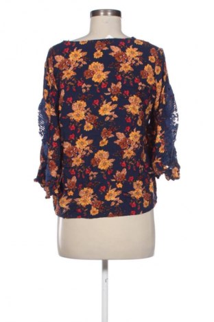 Дамска блуза Unbranded, Размер XL, Цвят Многоцветен, Цена 5,11 €