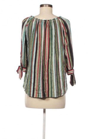 Női blúz Unbranded, Méret L, Szín Sokszínű, Ár 2 499 Ft