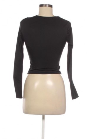 Дамска блуза Unbranded, Размер XS, Цвят Черен, Цена 10,00 €