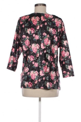 Дамска блуза Unbranded, Размер M, Цвят Многоцветен, Цена 2,55 €