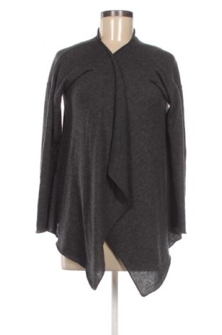 Damen Strickjacke Calliope, Größe S, Farbe Grau, Preis € 15,00