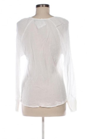 Damenbluse Mohito, Größe M, Farbe Weiß, Preis € 12,85