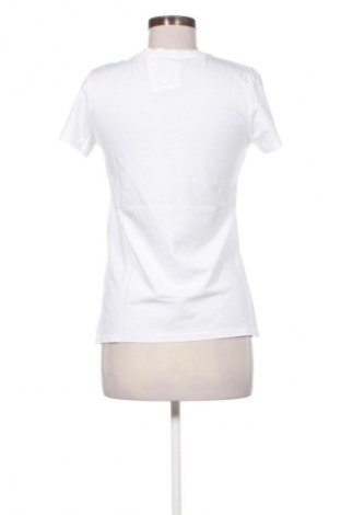 Дамска тениска Levi's, Размер S, Цвят Бял, Цена 14,00 €