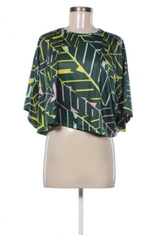 Дамска тениска PUMA, Размер S, Цвят Многоцветен, Цена 10,90 €