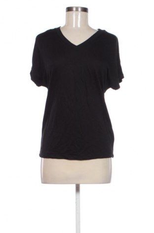 Дамска тениска Reserve, Размер XS, Цвят Черен, Цена 20,90 €