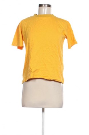 Γυναικείο t-shirt Trendyol, Μέγεθος M, Χρώμα Κίτρινο, Τιμή 9,21 €