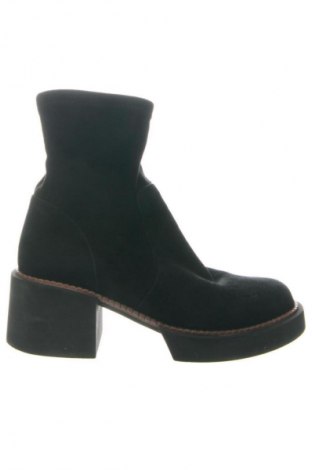Dámské boty  Feeling, Velikost 37, Barva Černá, Cena  913,00 Kč