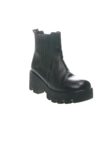Дамски боти Ingiliz, Размер 37, Цвят Черен, Цена 205,00 €