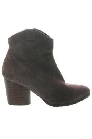 Дамски боти Rylko, Размер 36, Цвят Кафяв, Цена 21,27 €
