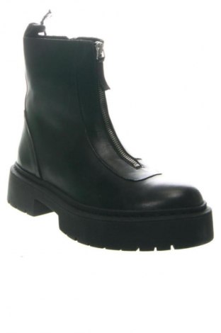 Γυναικεία μποτάκια Steve Madden, Μέγεθος 40, Χρώμα Μαύρο, Τιμή 117,99 €