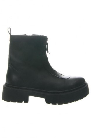 Γυναικεία μποτάκια Steve Madden, Μέγεθος 39, Χρώμα Μαύρο, Τιμή 117,99 €