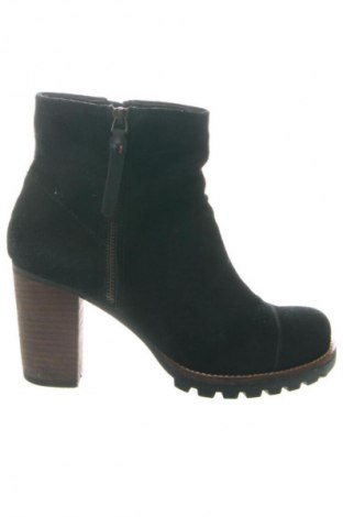 Дамски боти Tommy Hilfiger, Размер 38, Цвят Черен, Цена 94,58 €